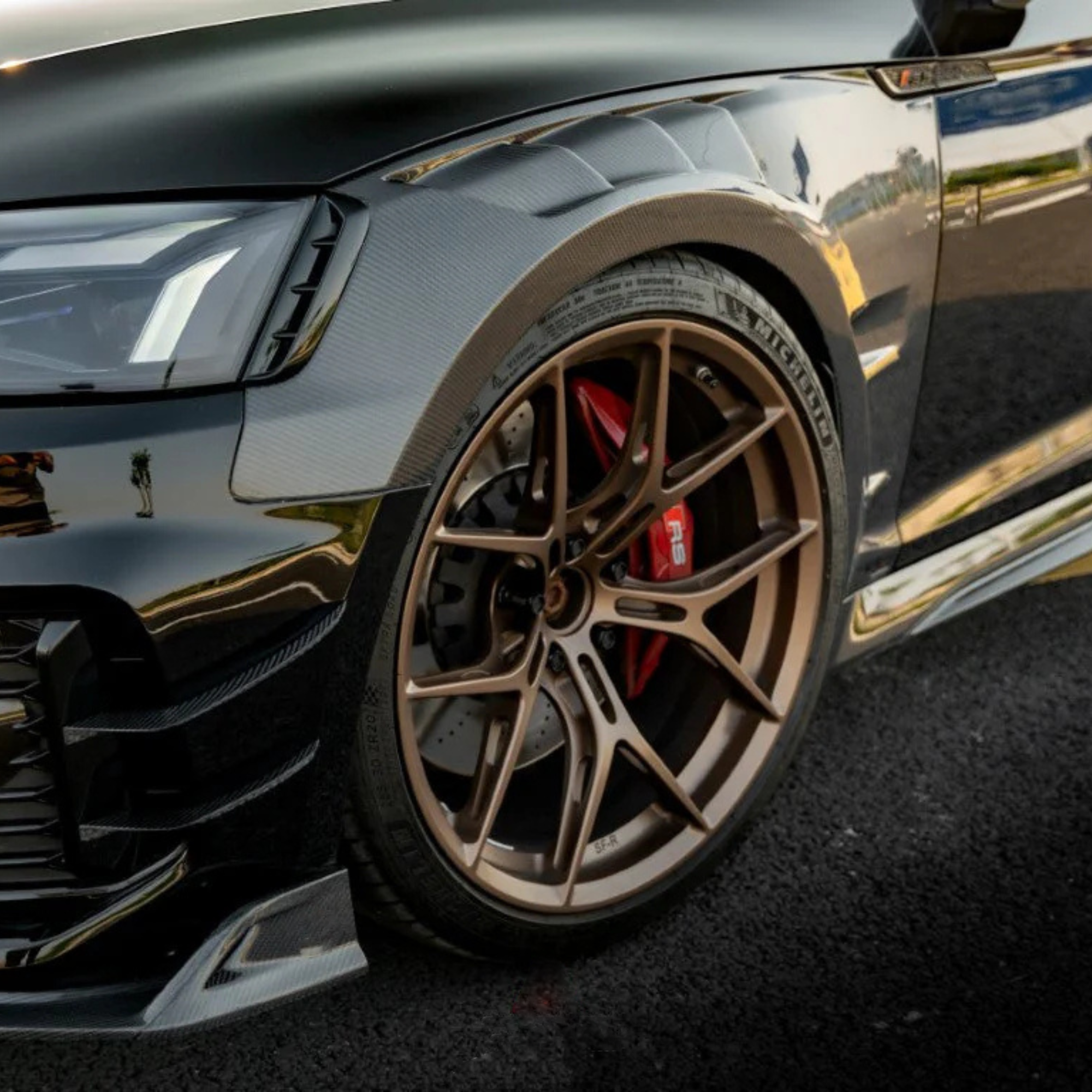 Audi RS5 B9.5 Carbon Fibre Front Fender Replacement image 3