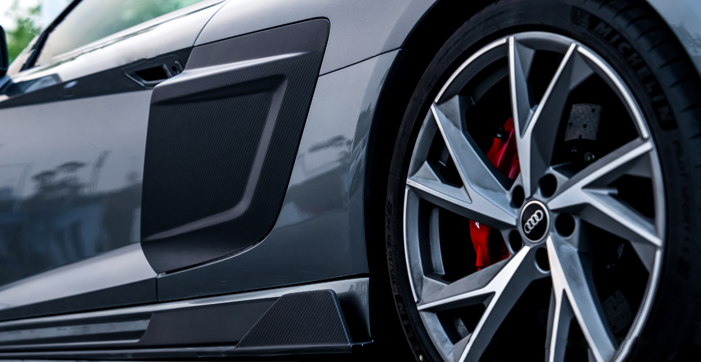 Audi R8 Mk2.5 Carbon Fibre Side Blades
