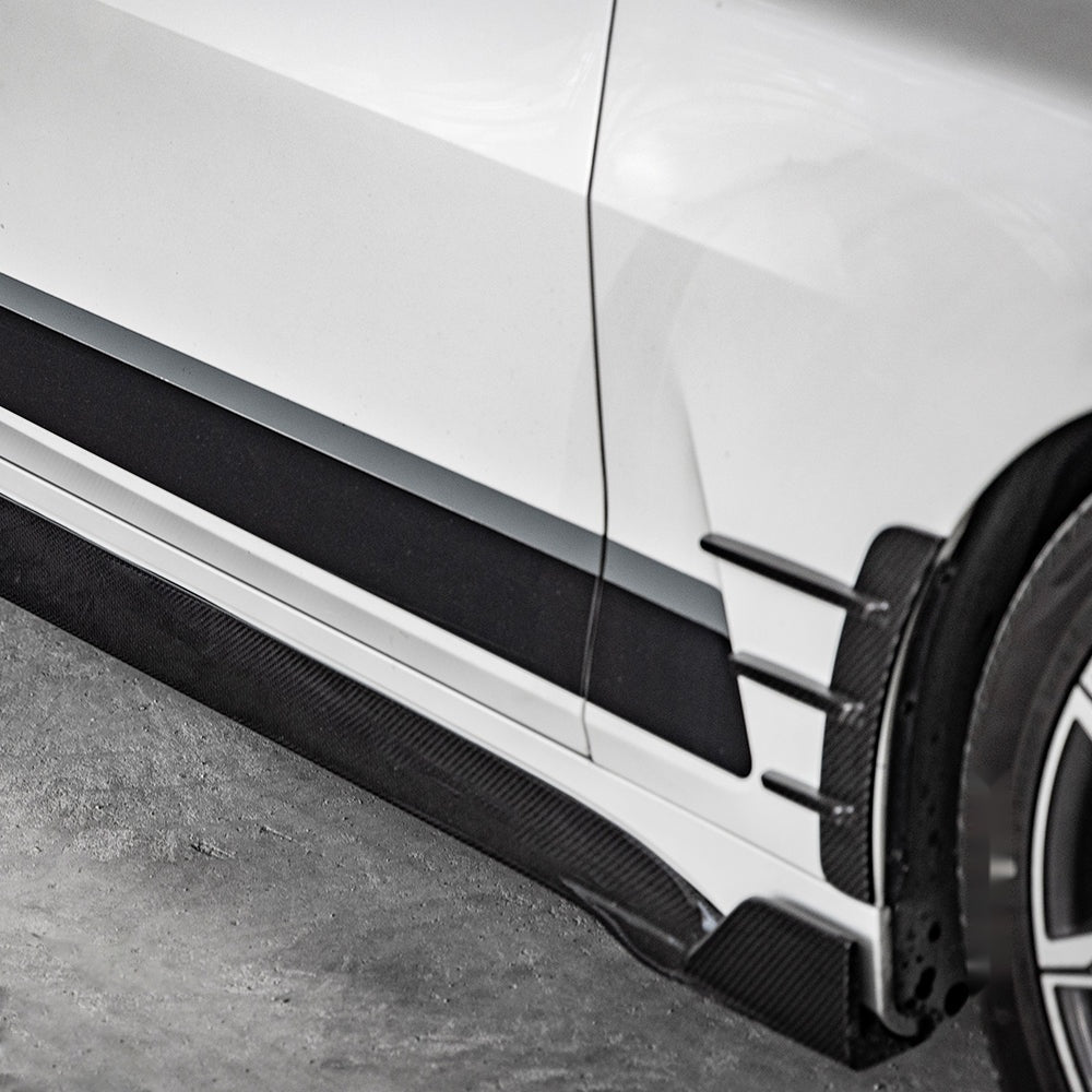BMW 4 Series G22 Prepreg Carbon Fibre Rear Arch Trims - triple-louver design aggressive styling upgrade