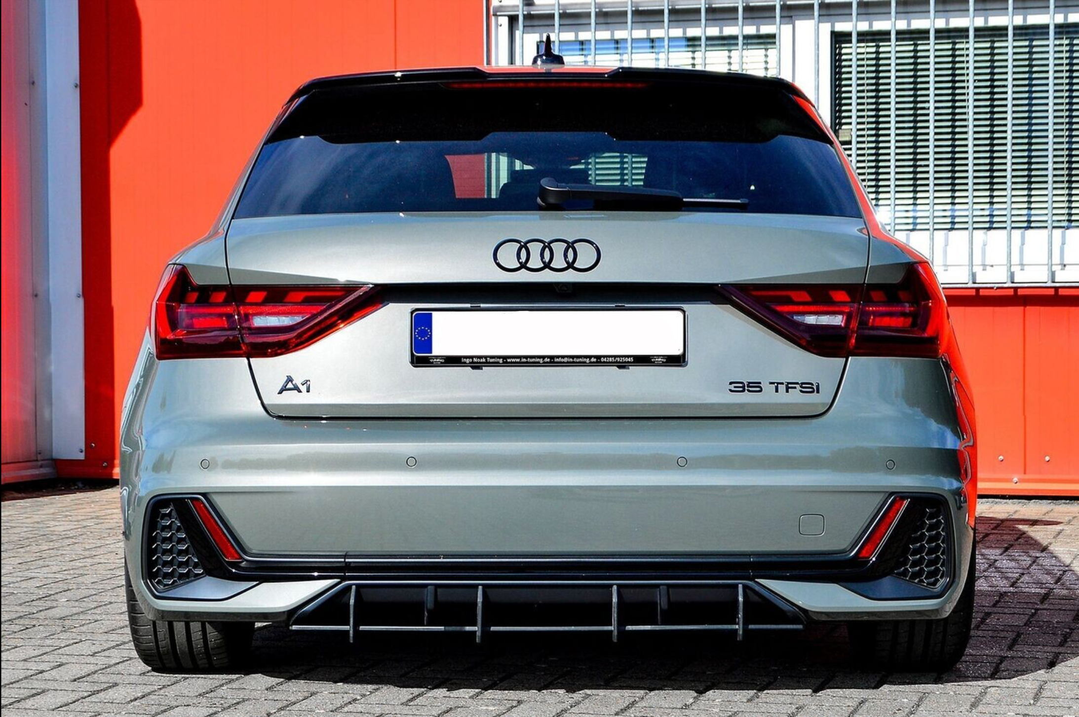 S-Line Rear Diffuser Kit (25-35TFSI) image 0