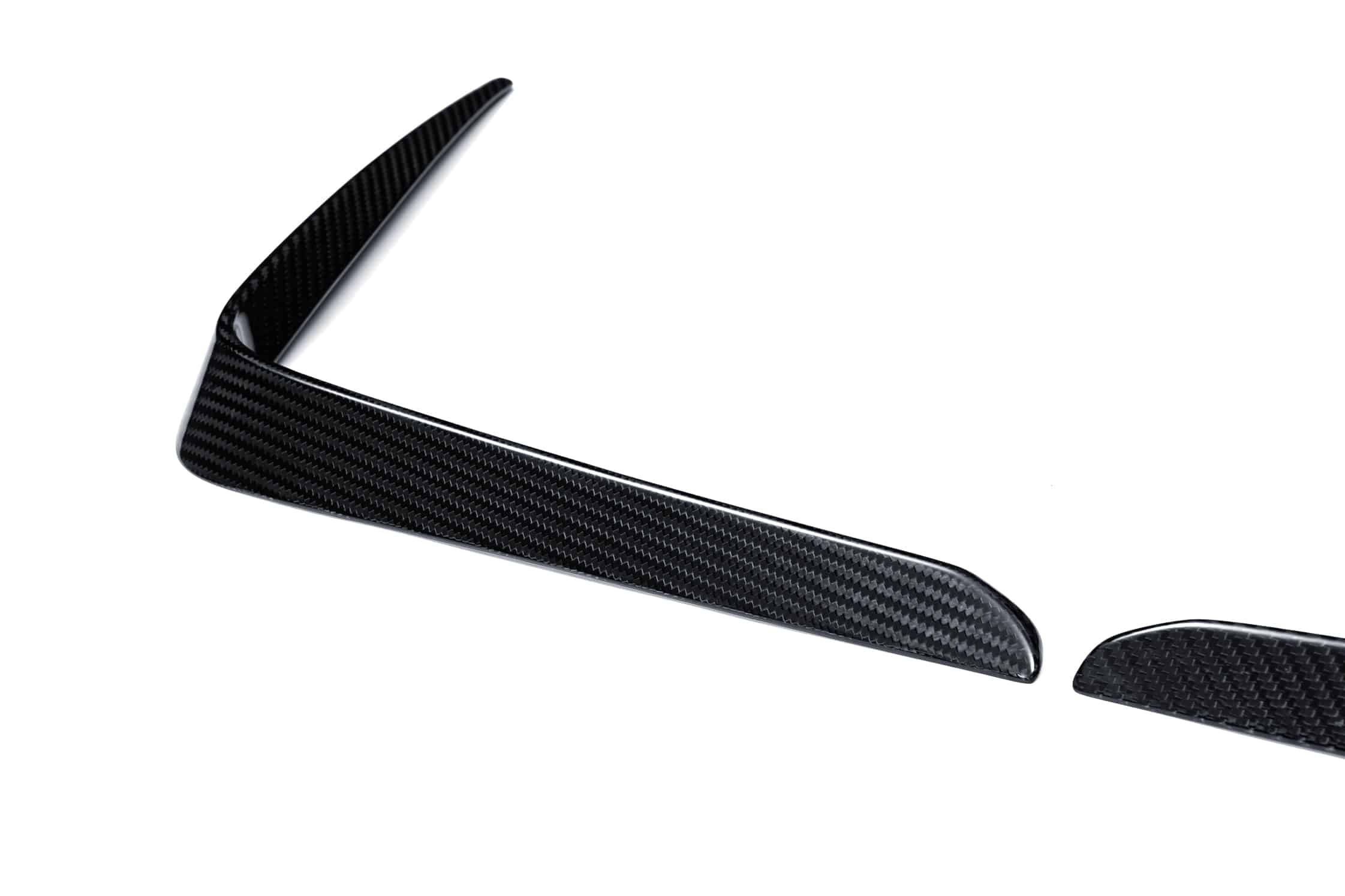 BMW XM G09 Carbon Fibre Rear Canards - aerodynamic styling upgrade