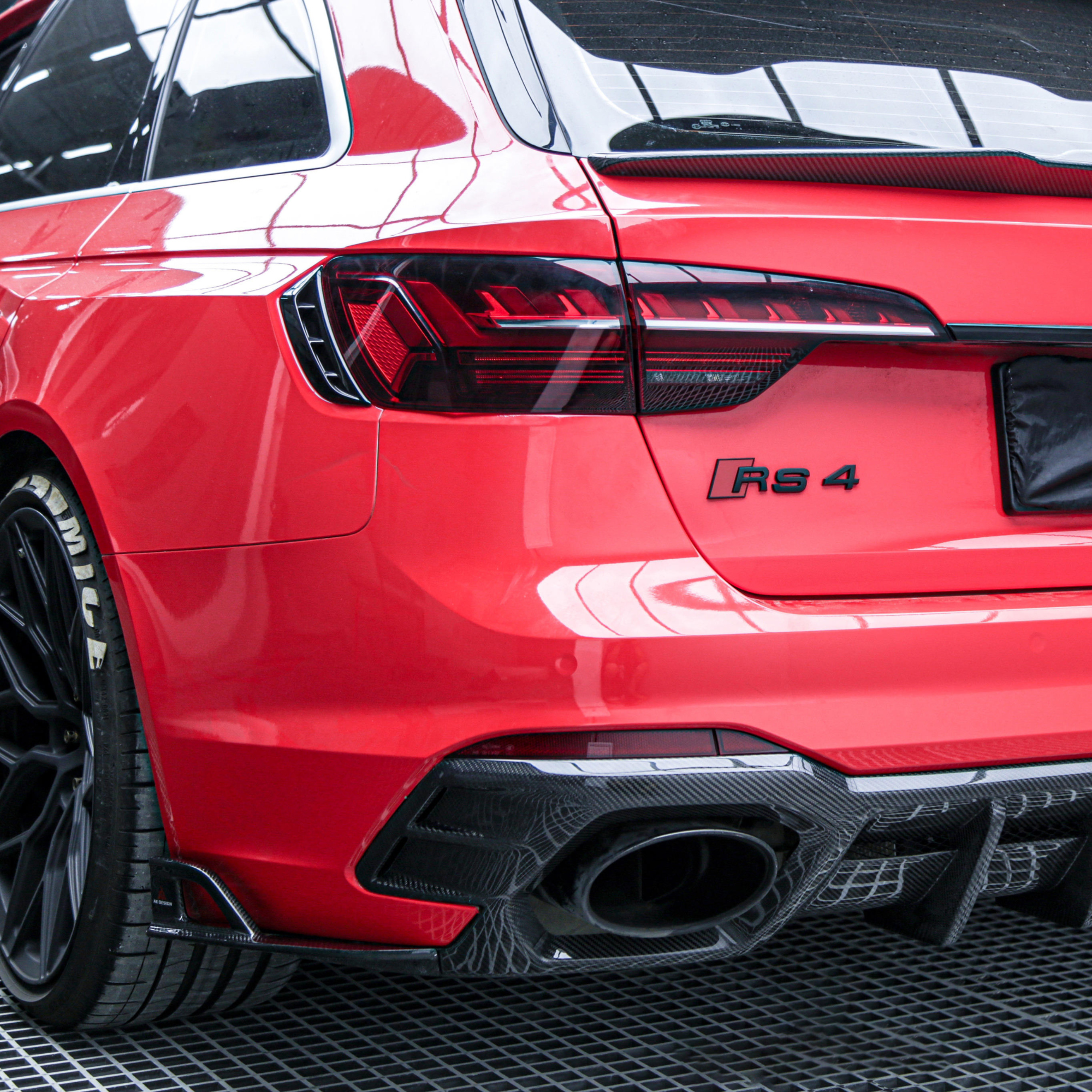 Audi RS4 B9.5 Carbon Fibre Rear Diffuser image 2