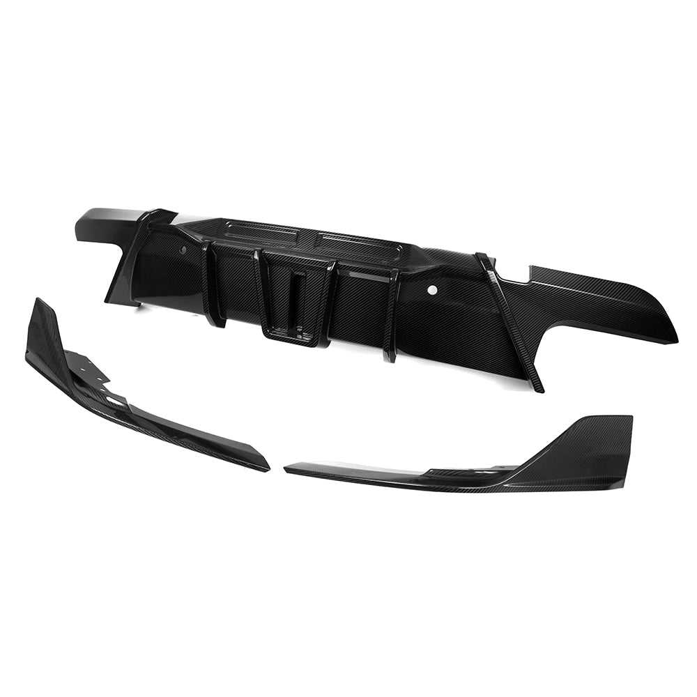 BMW X6M F96 Prepreg Carbon Fibre Rear Diffuser - dual winglets gloss finish